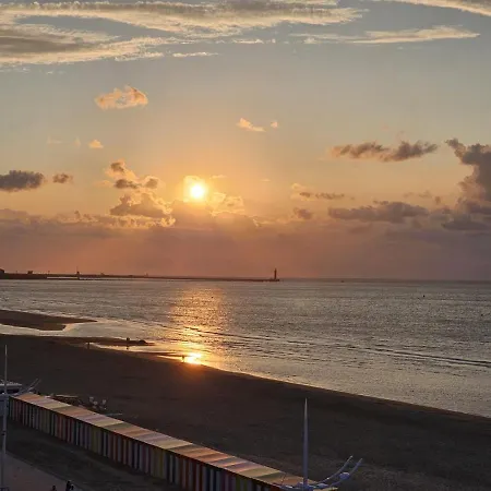 Le Phare - Plage & Vue Mer Panoramique Dunkirk Exterior foto
